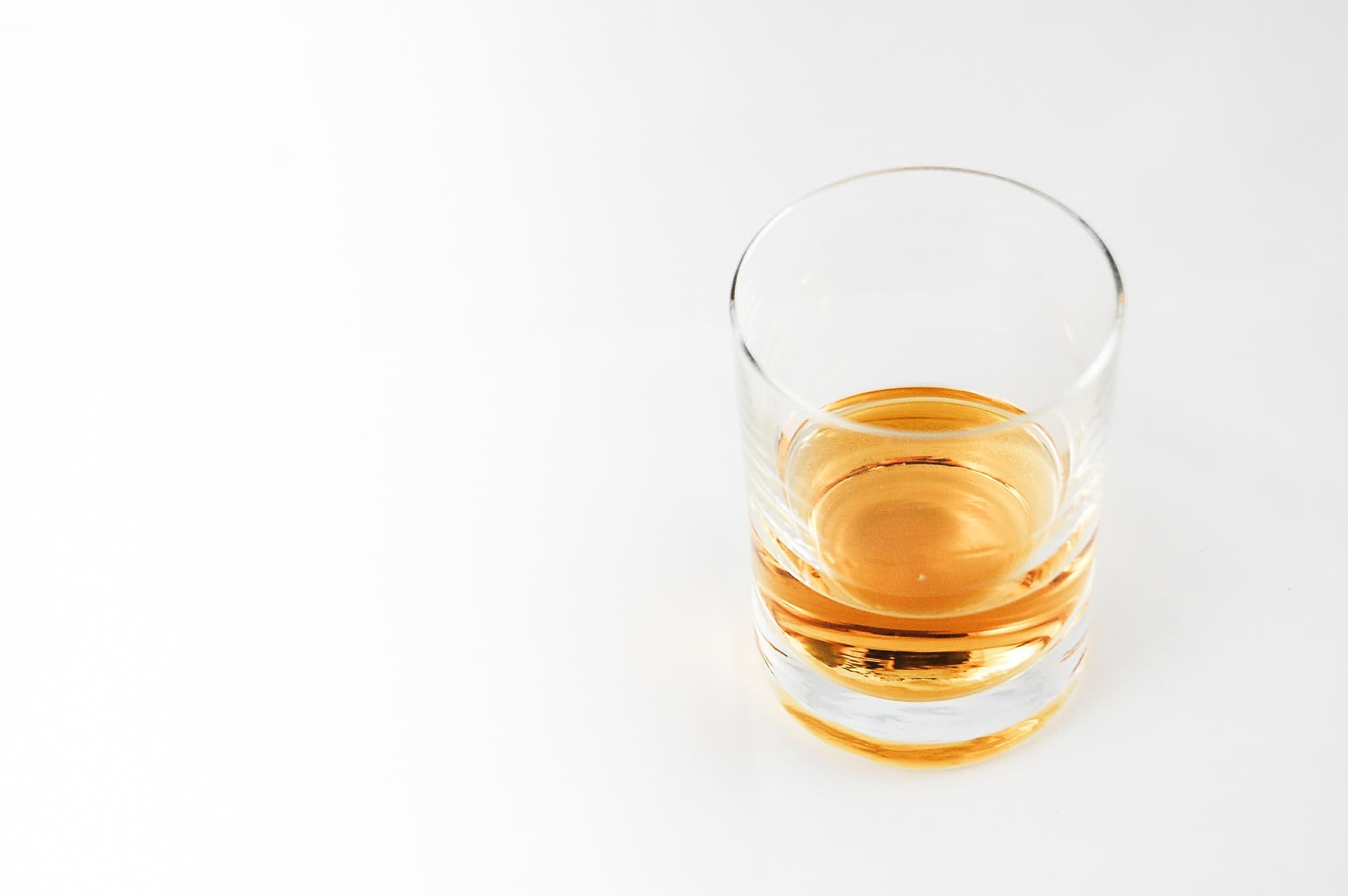 Alkohol-annonser på Instagram fällda