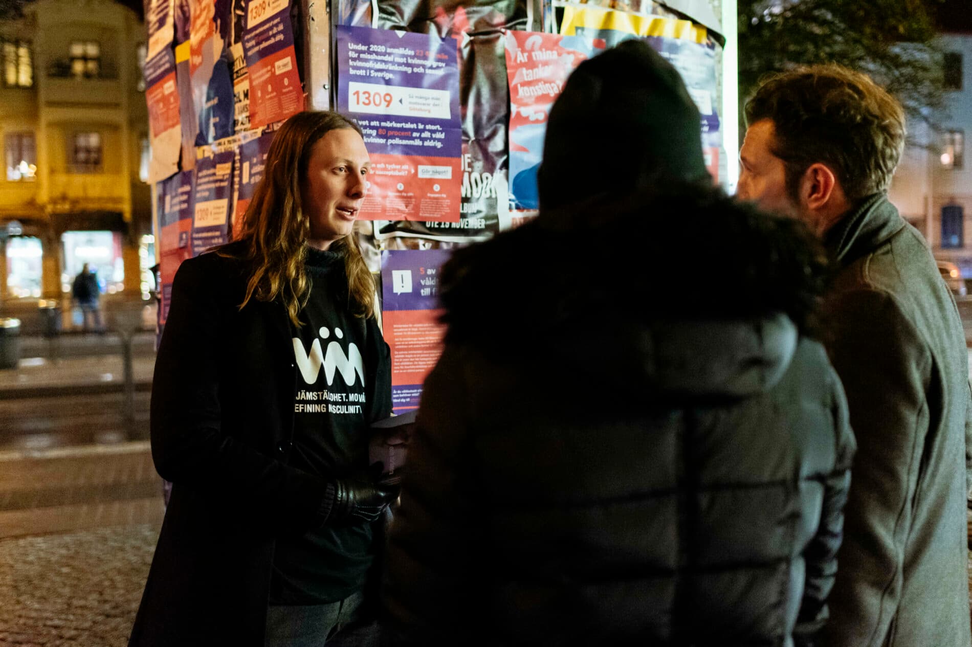 Andreas jobbar med en stödchatt: ”De flesta tycker att det är skönt att vara anonyma”